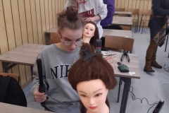 received_1636003013405989